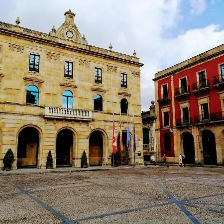 Apartamento Duplex Con Encanto En Cimadevilla Gijón
