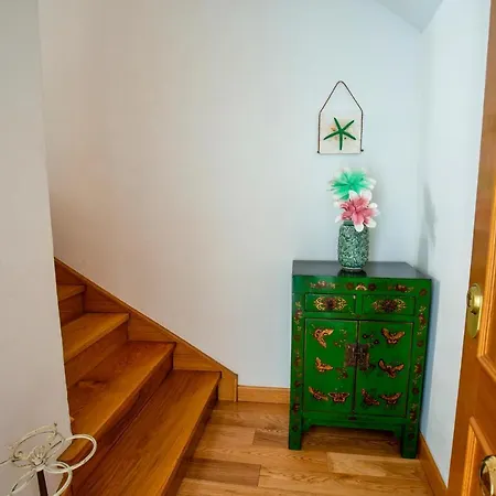 アパート Duplex Con Encanto En Cimadevilla ヒホン