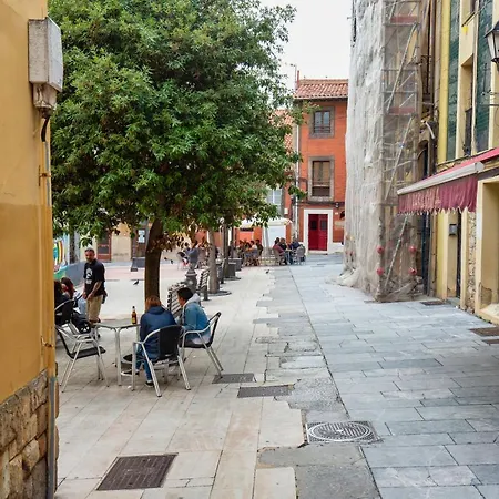 Duplex Con Encanto En Cimadevilla דירה *