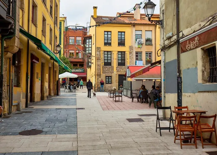 Apartmán Duplex Con Encanto En Cimadevilla Gijón