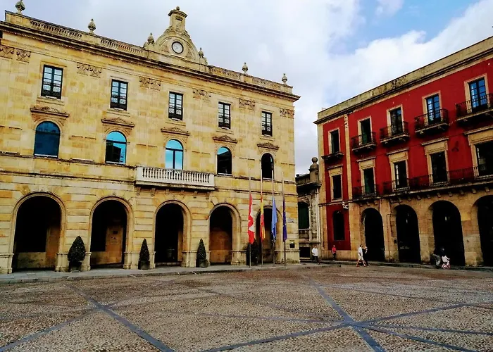 شقة Duplex Con Encanto En Cimadevilla خيخون